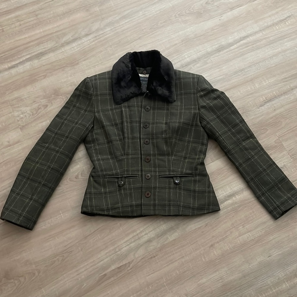 Banana republic winter wool jacket. Size 2. Great condition